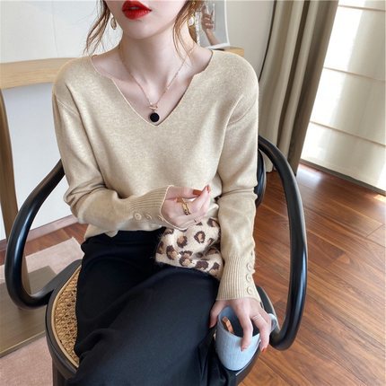 Women's V-Neck Sweater - Lightweight Knit Pullover for Spring and Autumn, Long-Sleeved Casual Top