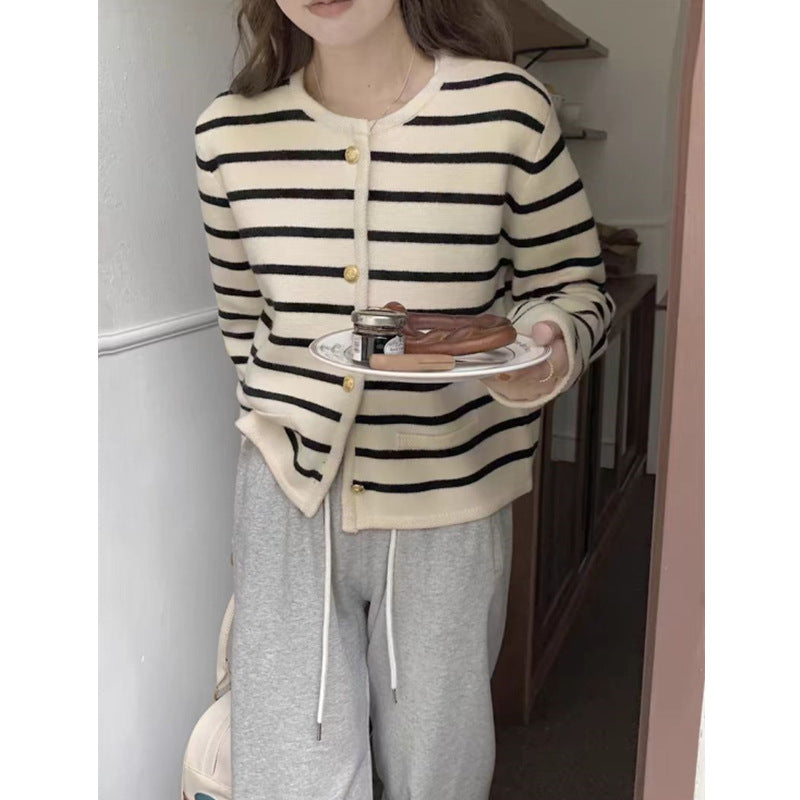 Women's Striped Loose Fit Knitted Cardigan - Short Lazy Style Sweater Jacket Top