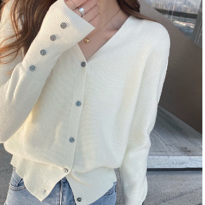 Autumn Women's V-Neck Knitted Cardigan Jacket - Cozy Button-Down Sweater with Pockets