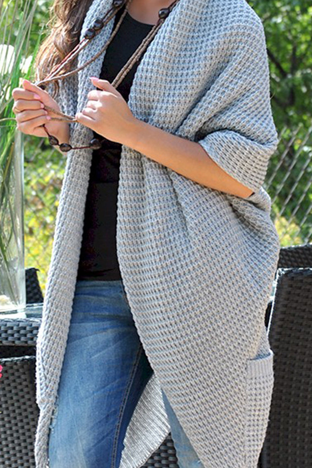 Women Solid Colored Cozy Mid Length Breathable Cardigan