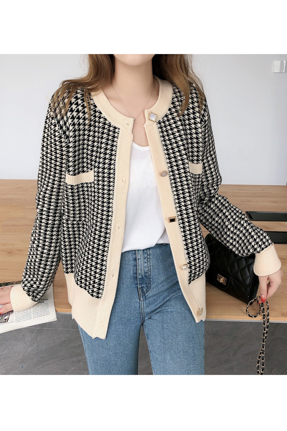 Women Easy Round Neck Plaid Pattern Cardigan