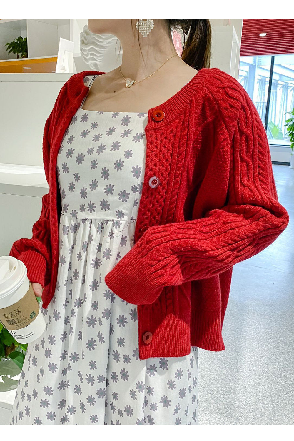 Women Lovely Solid Pattern Breathable Round Neck Splendid Warm Cardigan