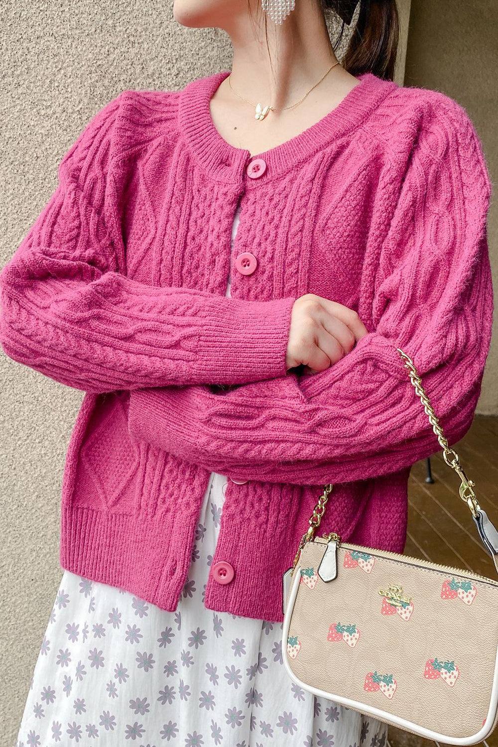 Women Lovely Solid Pattern Breathable Round Neck Splendid Warm Cardigan