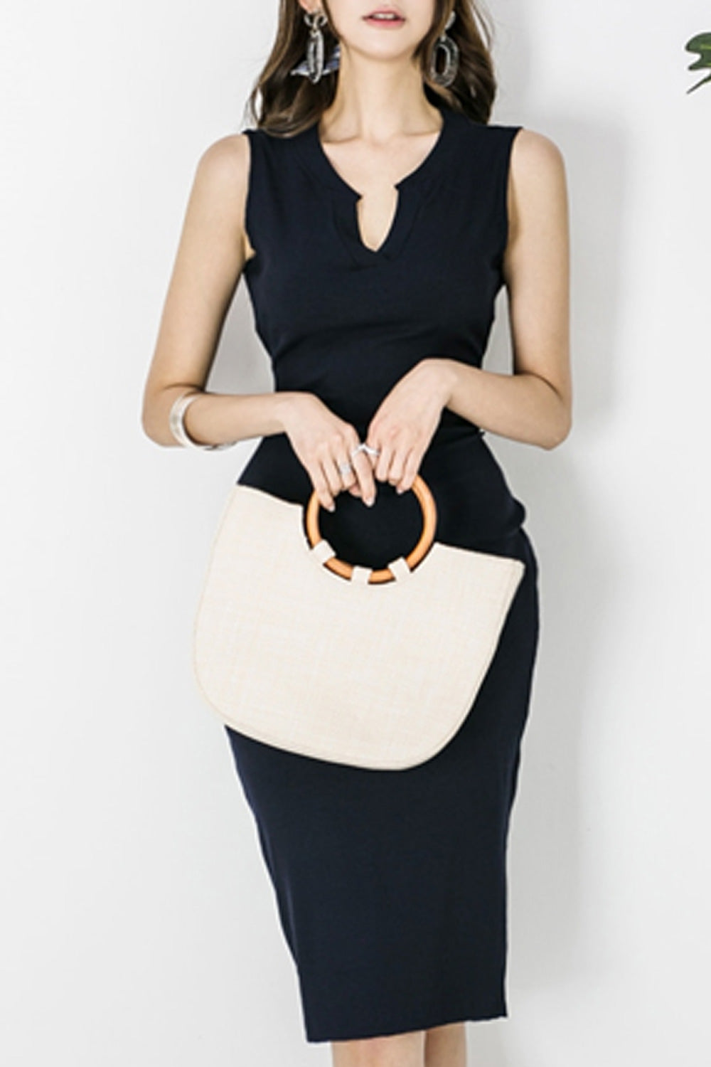 Women Fascinating V-Neck Slit Hem Solid Colored Sleeveless Wonderful Dress