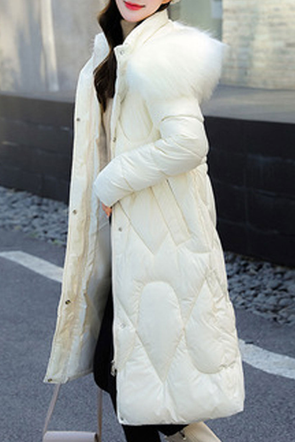 Women Long Length Solid Colored Collar Neck Pretty Padded Jacket