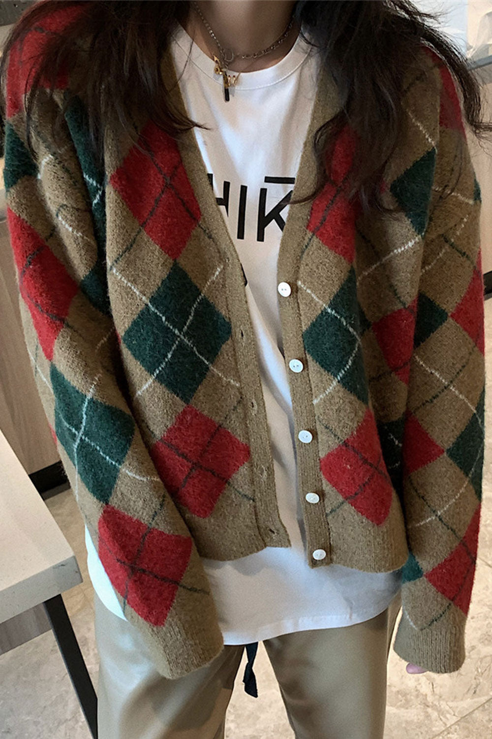 Women Loose Style Contras Colored Diamond Pattern Beautiful Windproof Cardigan
