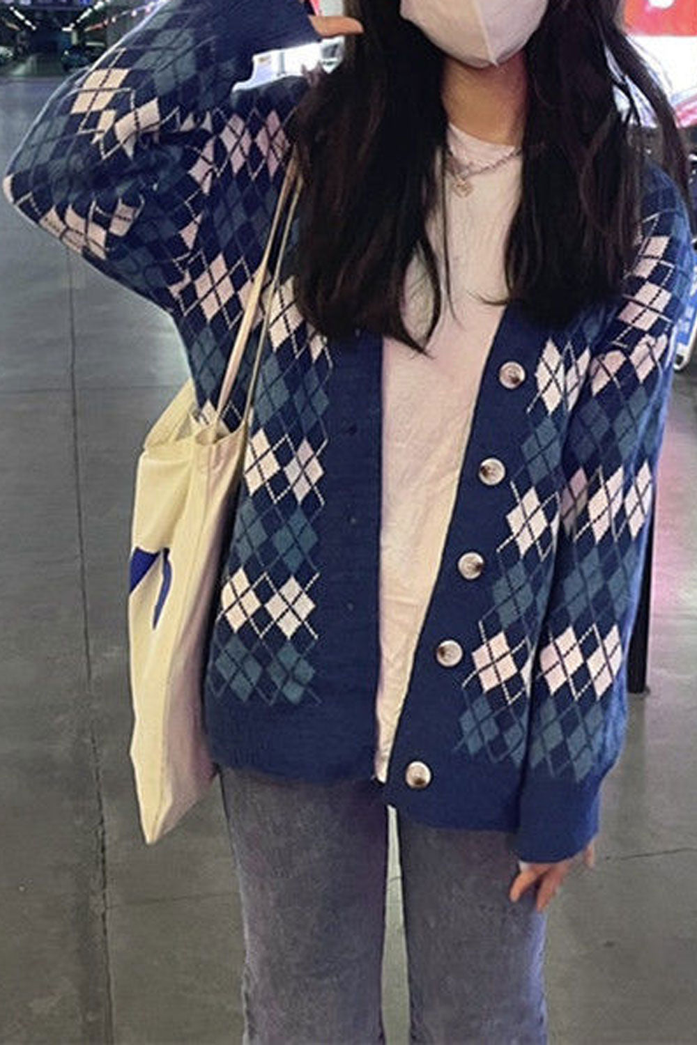 Women Button Down Closure Diamond Pattern Cozy Casual Cardigan