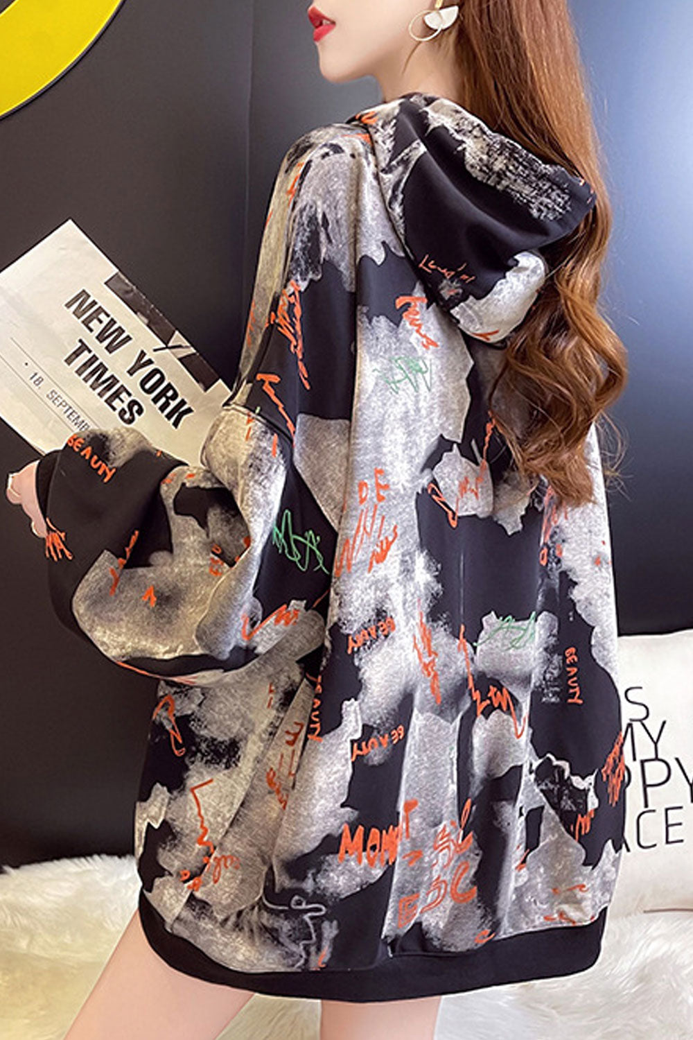 Women Loose Fit Printed Hooded Neck Stylish Hoodie