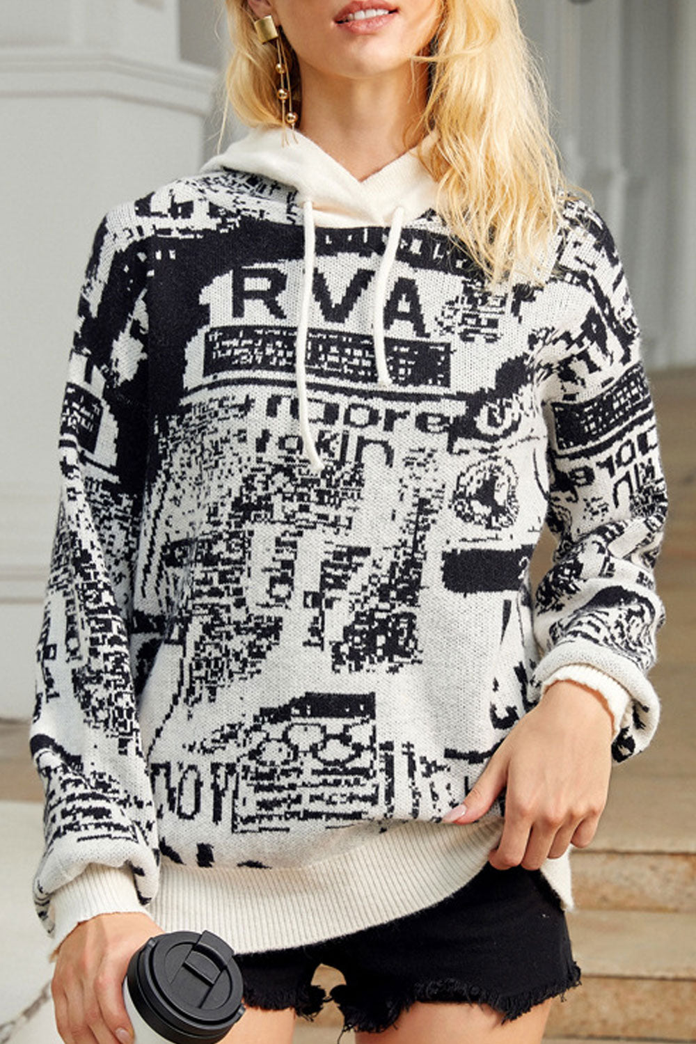 Women Printed Two Pockets Long Sleeve Hoodie