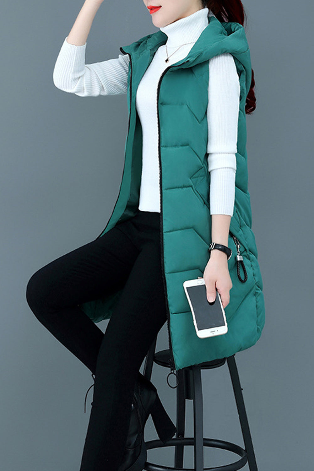 Women Modish Solid Color Sleeve Less Zipper Closure Padded Vest