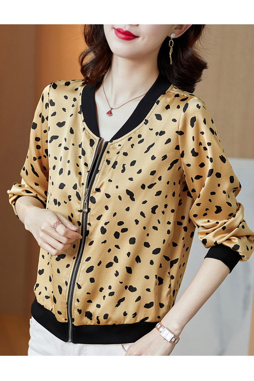 Women Fantastic Prited Pattern Ribbed Cuffs Zipper Closure Style Jacket