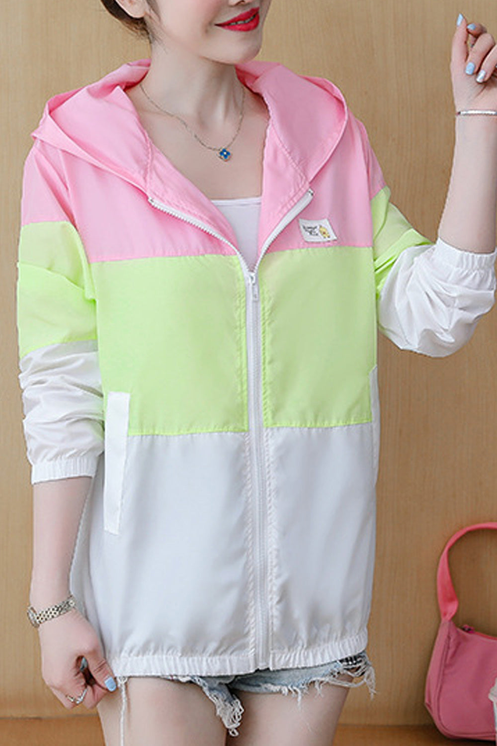 Women Elegent Letter Printed Long Sleeve Hooded Neck Casual Jacket