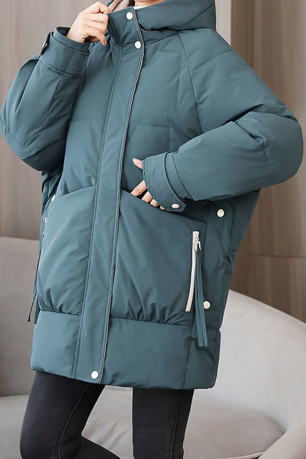 Women Regular Fit Solid Colored Long Sleeve Hooded Style Padded Jacket