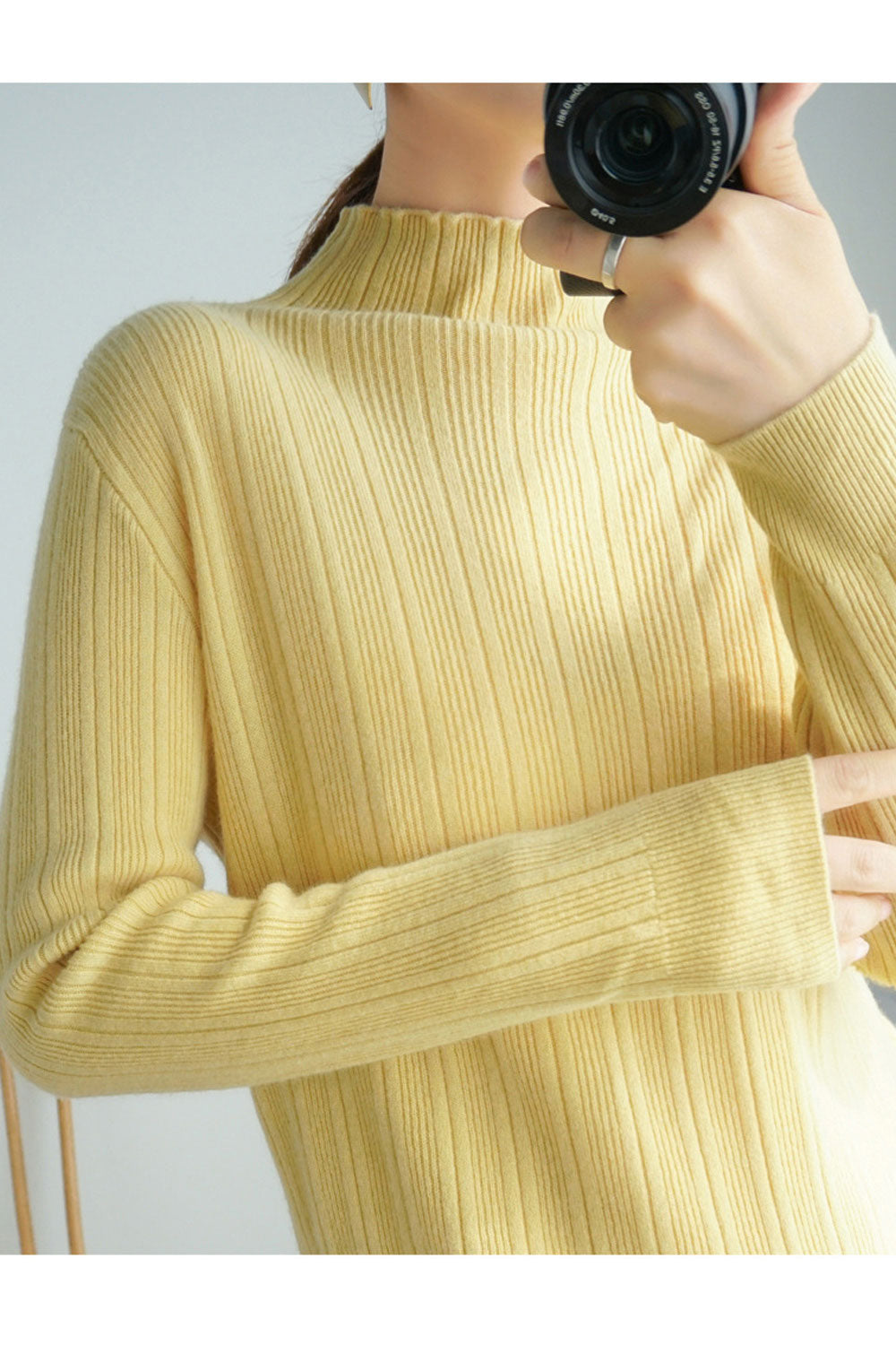 Women Trendy Turtle Neck Long Sleeve Superb Solid Pattern Loose Modern Pullover Sweater