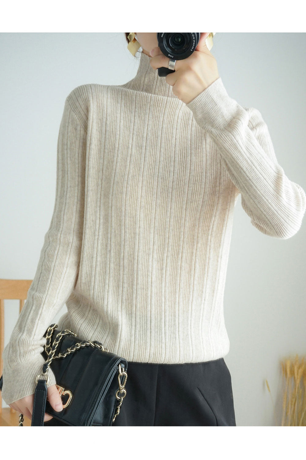 Women Trendy Turtle Neck Long Sleeve Superb Solid Pattern Loose Modern Pullover Sweater