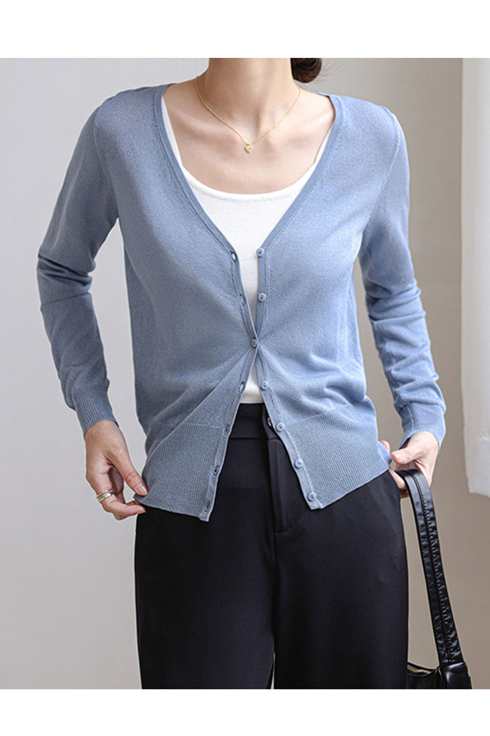 Women Long Sleeve Deep V-Neck Modern Styled Superb Solid Colored Thick Casual Button Closure Winter Cardigan