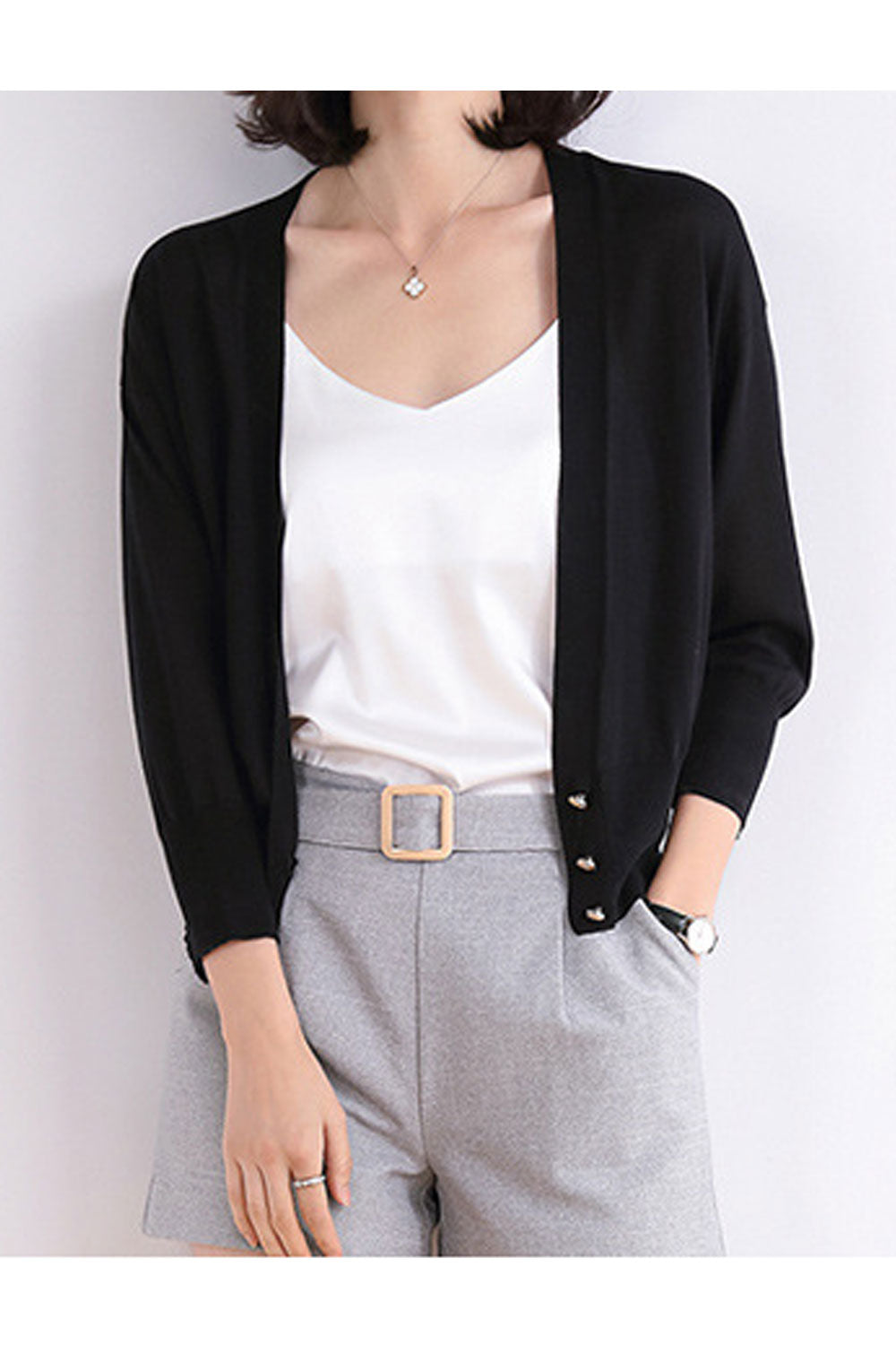 Women Modern Styled Deep V-Neck Elegent Solid Colored Long Sleeve Easy Button Closure Warm Winter Regular Fit Cardigan