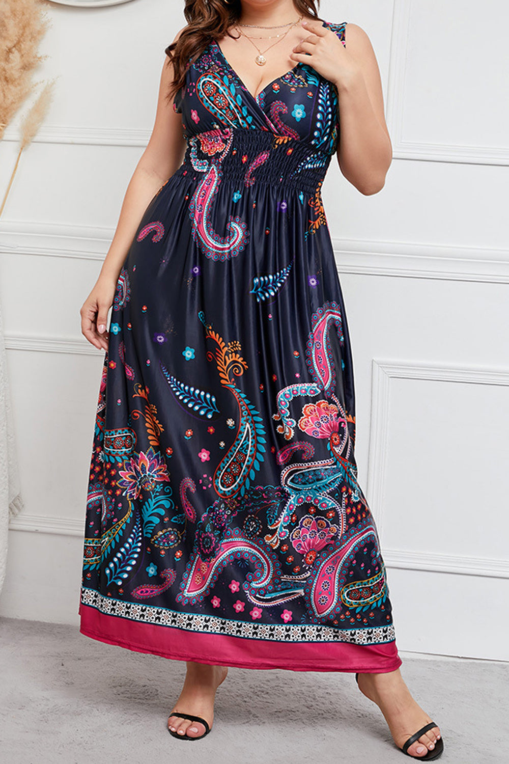 Women Pretty Printed Pattern Easy V-Neck Sleeveless Styled Comfortable Long Length Stylish Outing Dress
