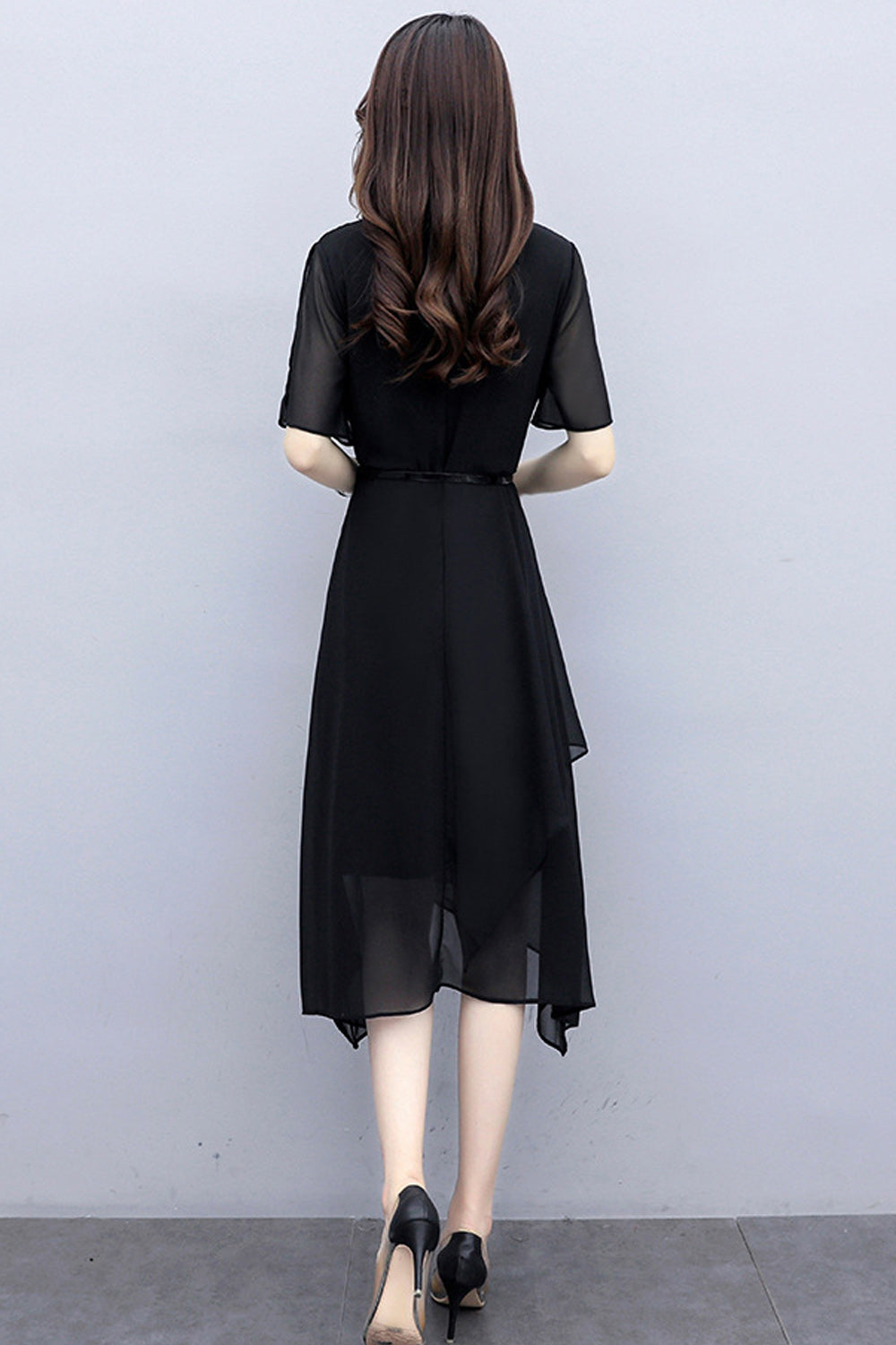 Women Awesome Solid Colored Round Neck Elbow Sleeve Relax Fit Irregular Hem Summer Dress