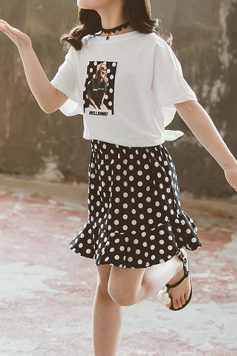 Kids Girls Short Sleeve Round Neck Style Two Piece Polka Dotted Skirt Outfit Set
