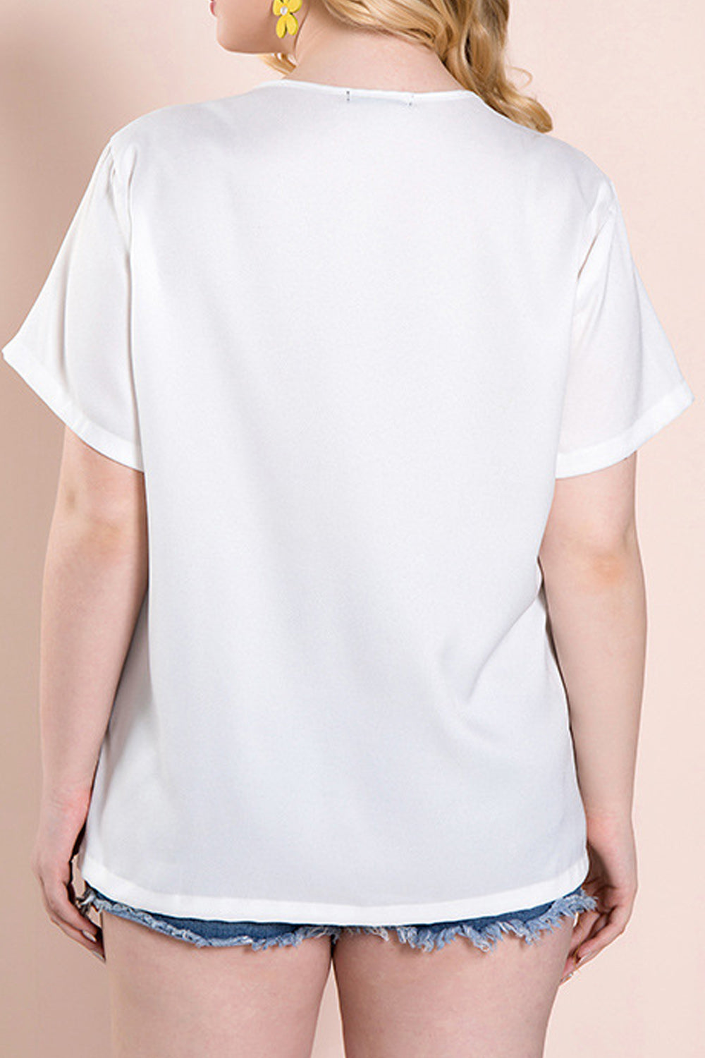 Women Plus V-Neck Sequins Decorated Short Sleeve Shirt