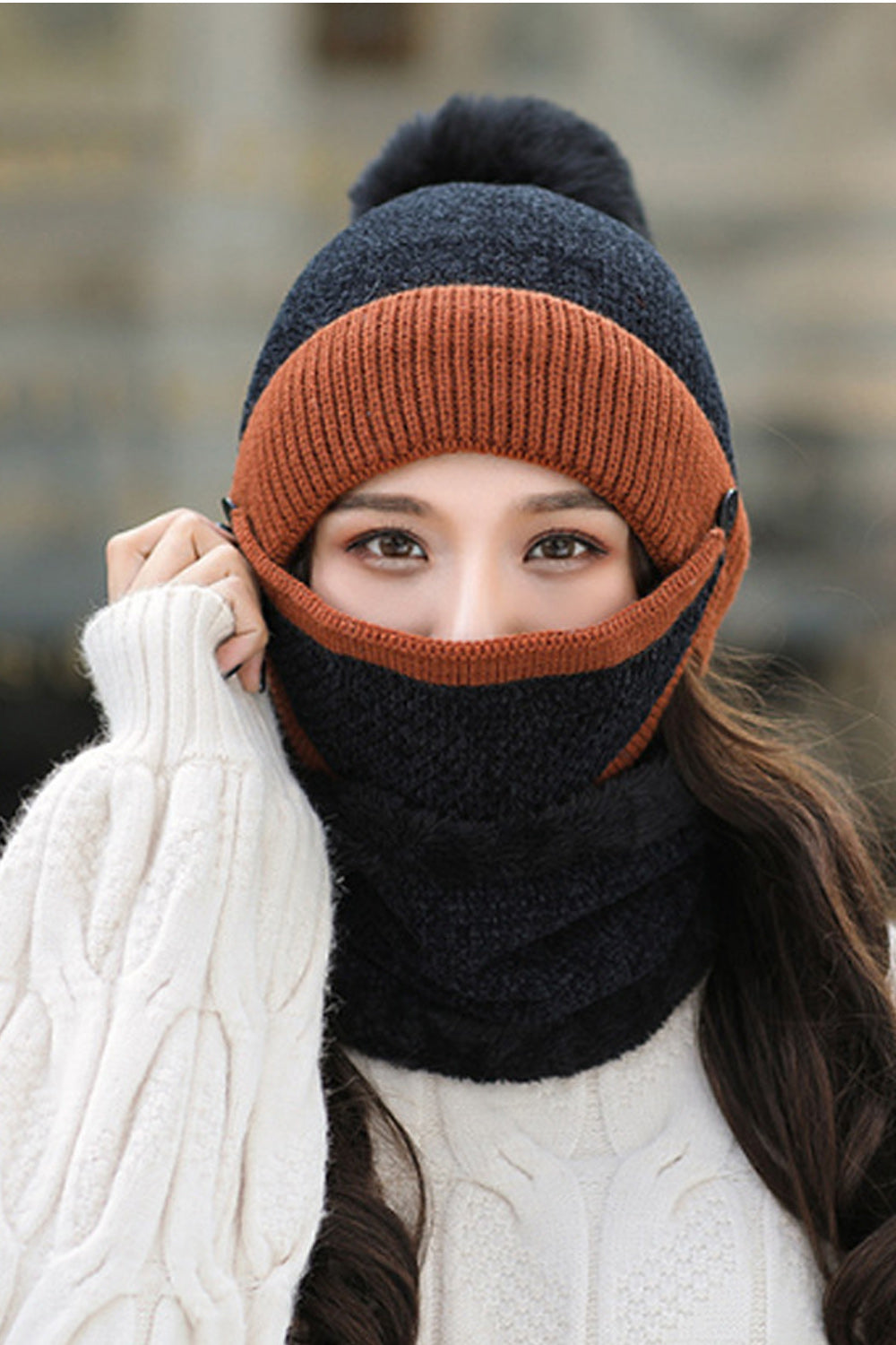 Women Wind Breaker Outdoor Winter Season Pretty Knitted Hat
