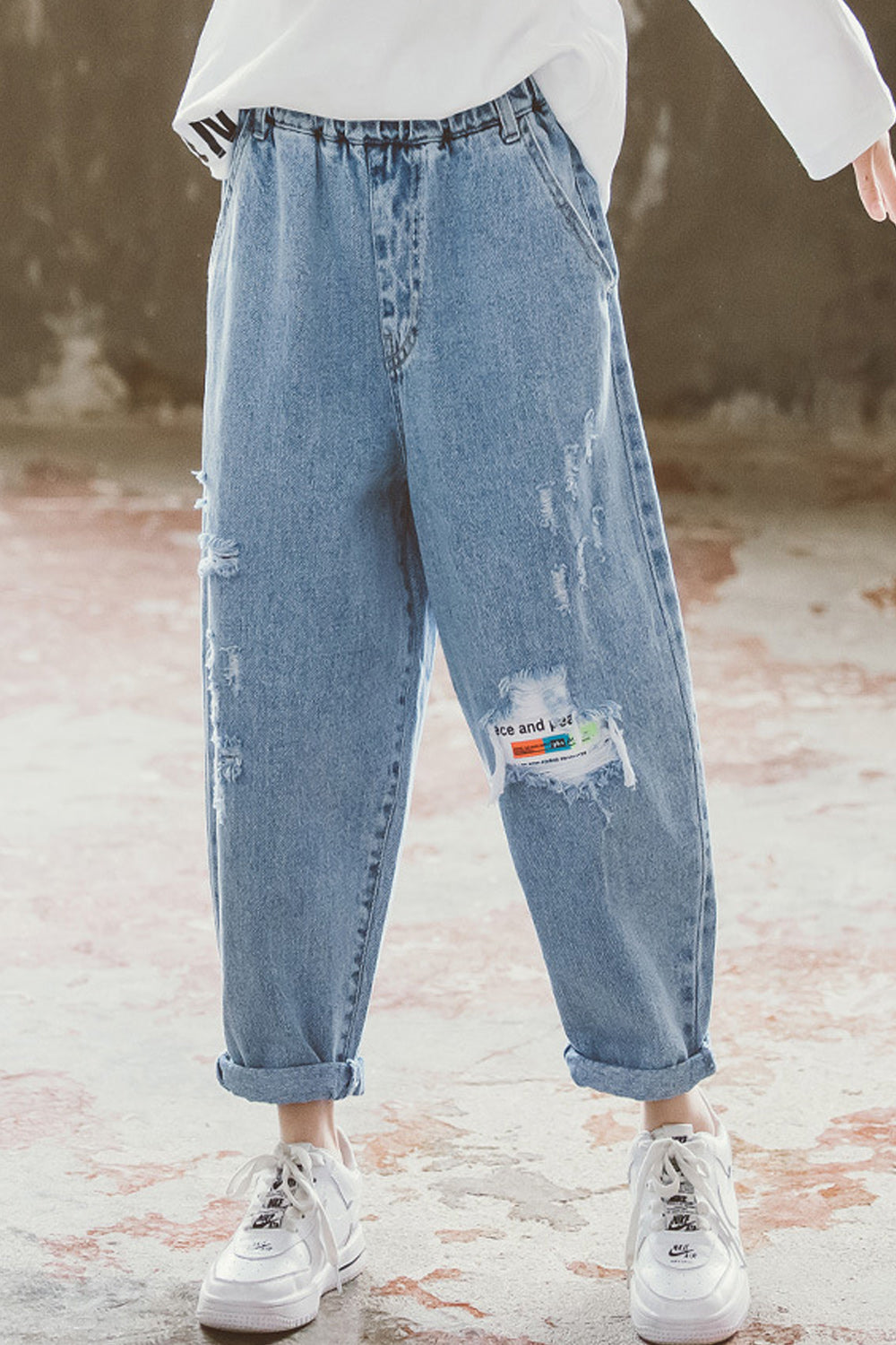 Kids Girls Stylish Loose Fit Shredded Denim Jeans