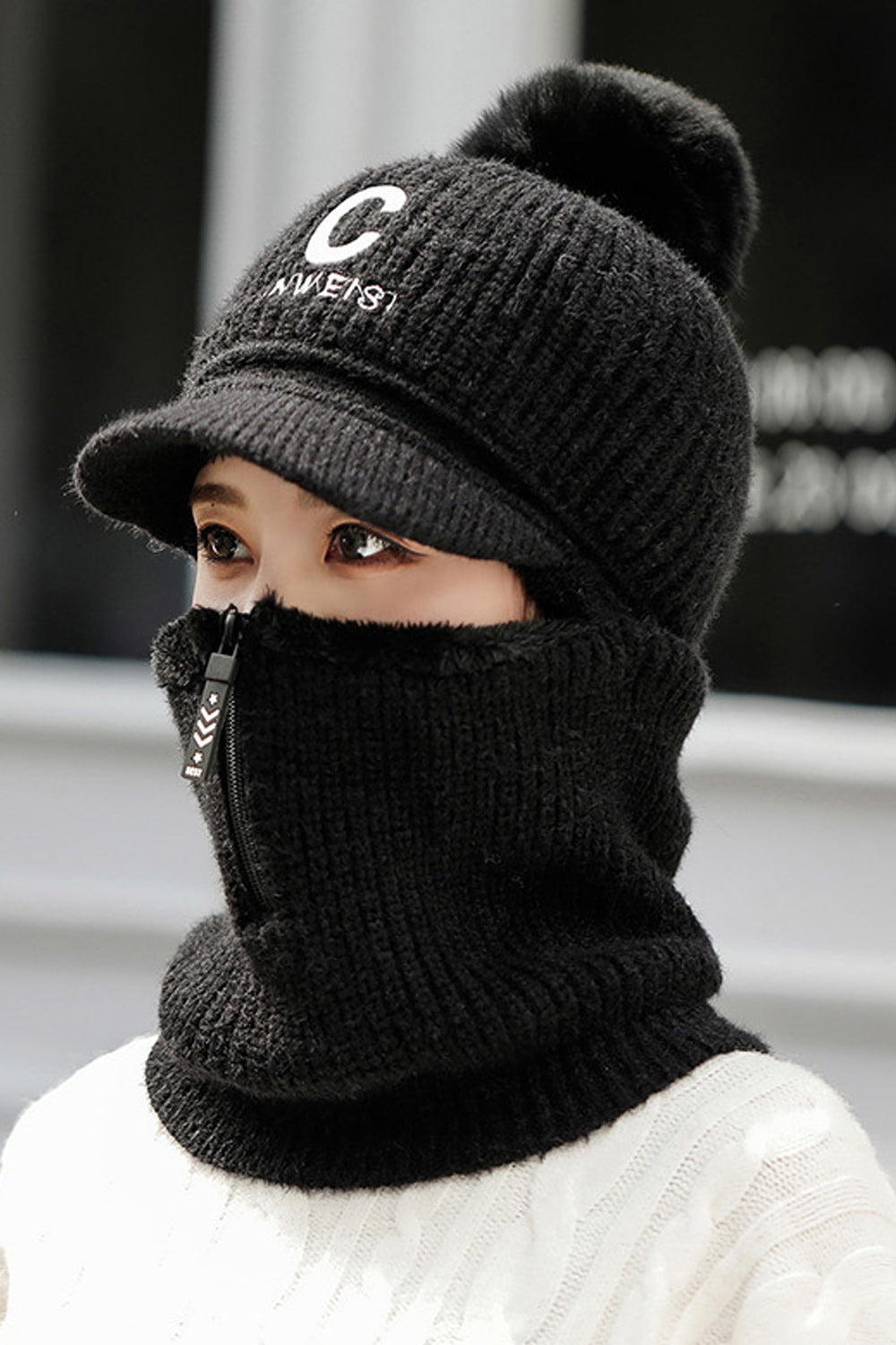Women Tremendous Letter Embroidery Cozy Ear Protection Knitted Hat