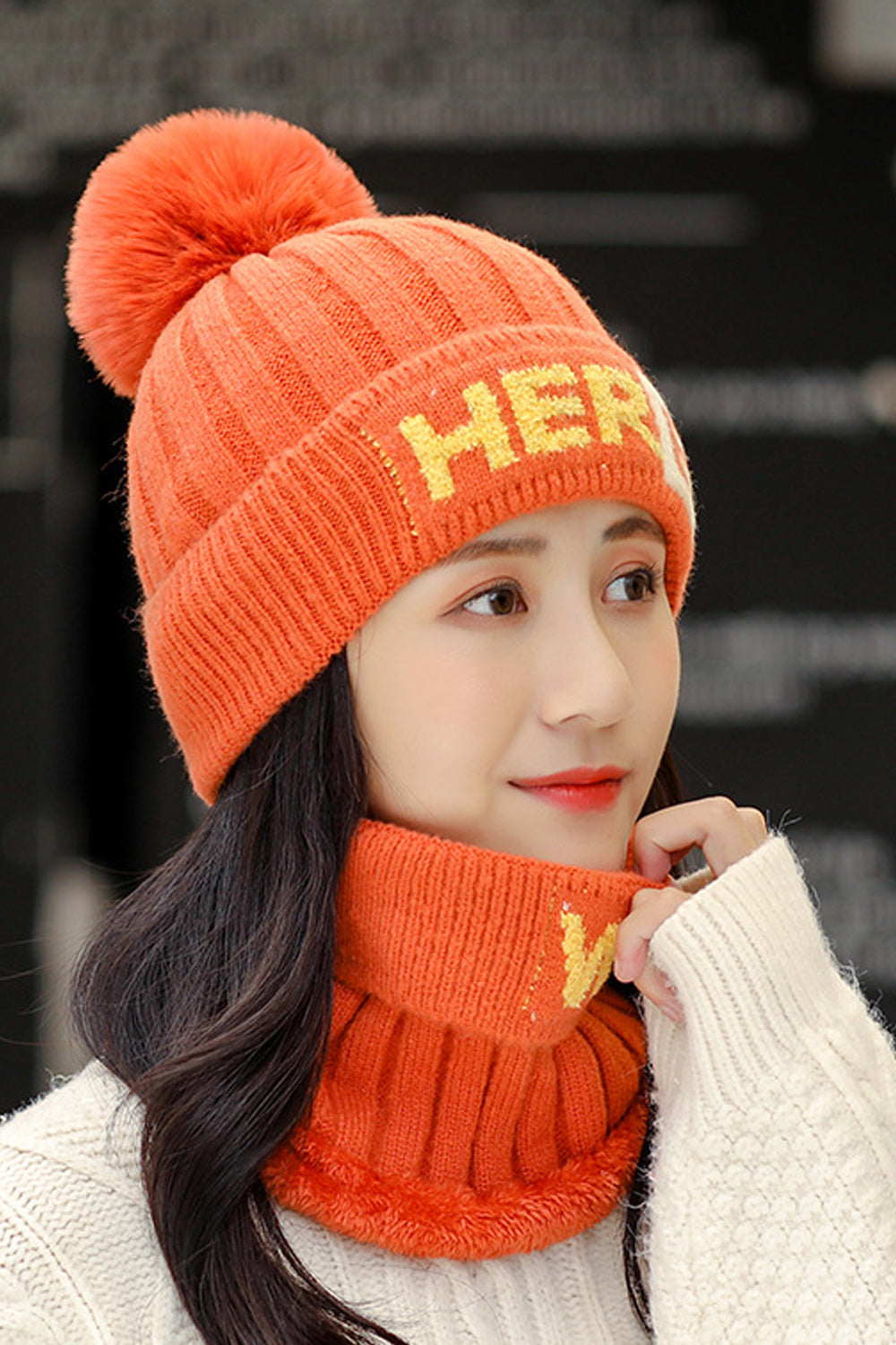 Women Classy Printed Pattern Hair Ball Attached Trendy Knitted Hat