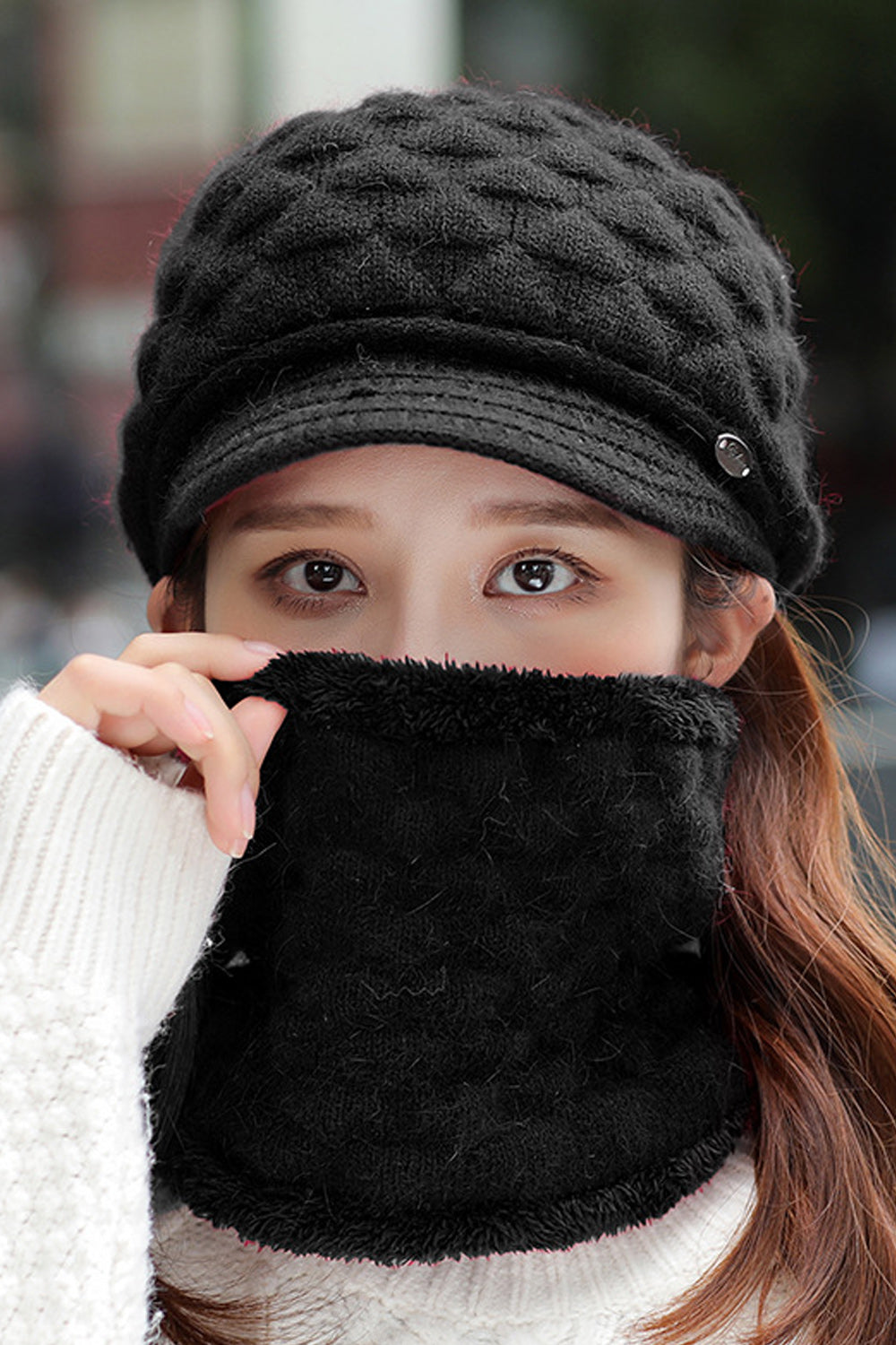 Women Cozy Solid Colored Breathable Winter Knitted Hat