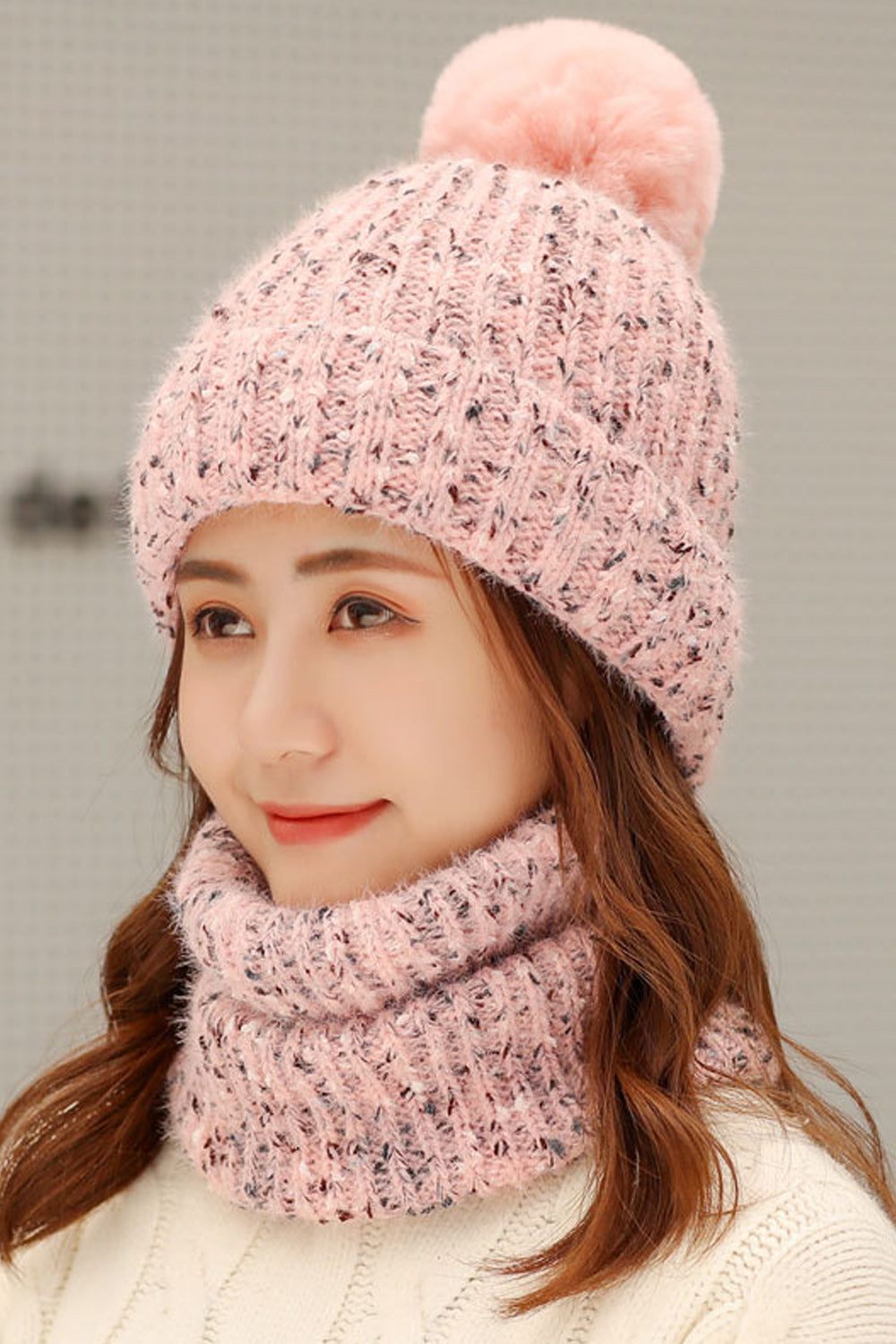 Women Hair Ball Attached Lovely Solid Colored Cozy Knitted Hat