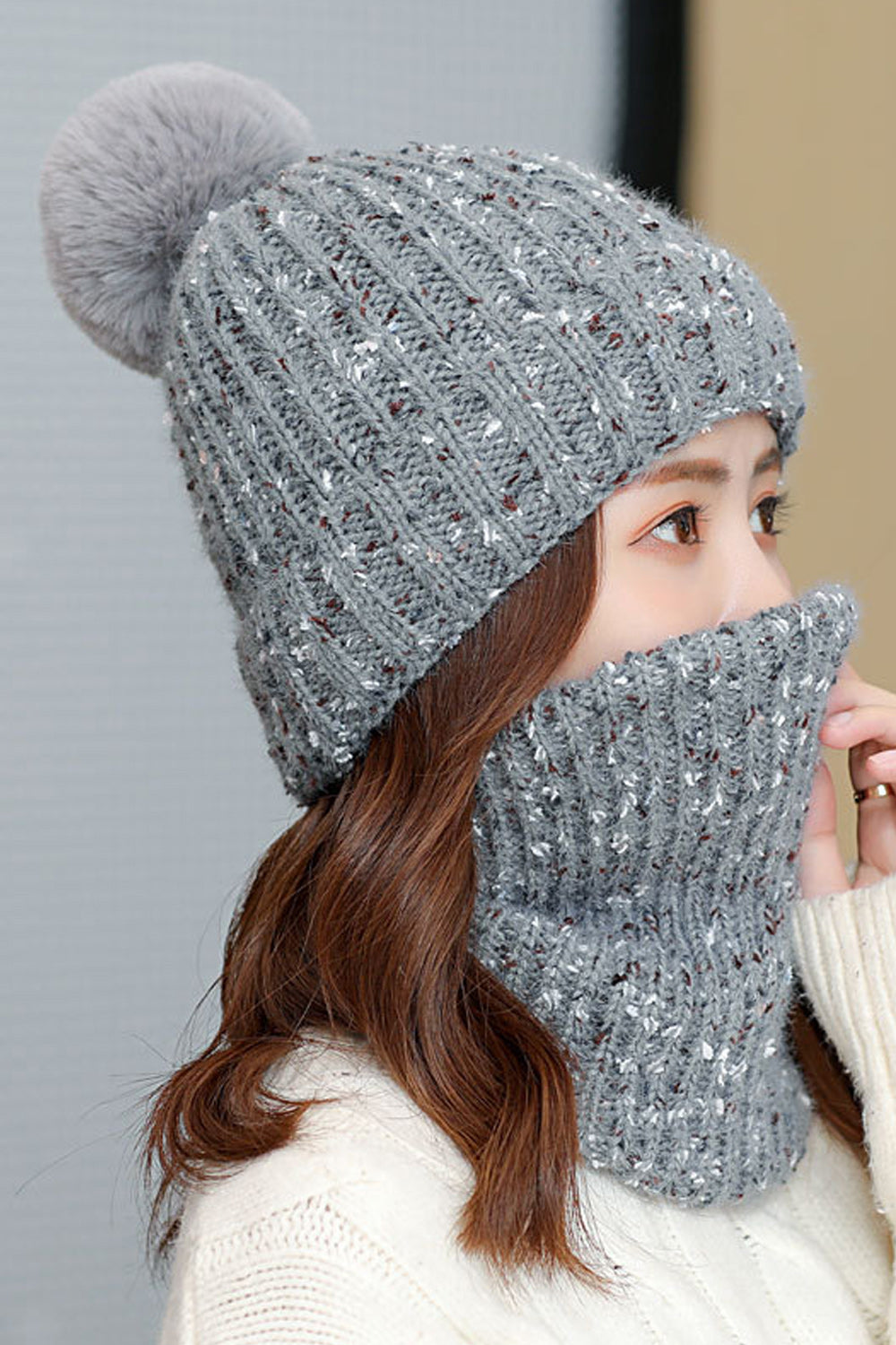 Women Hair Ball Attached Lovely Solid Colored Cozy Knitted Hat
