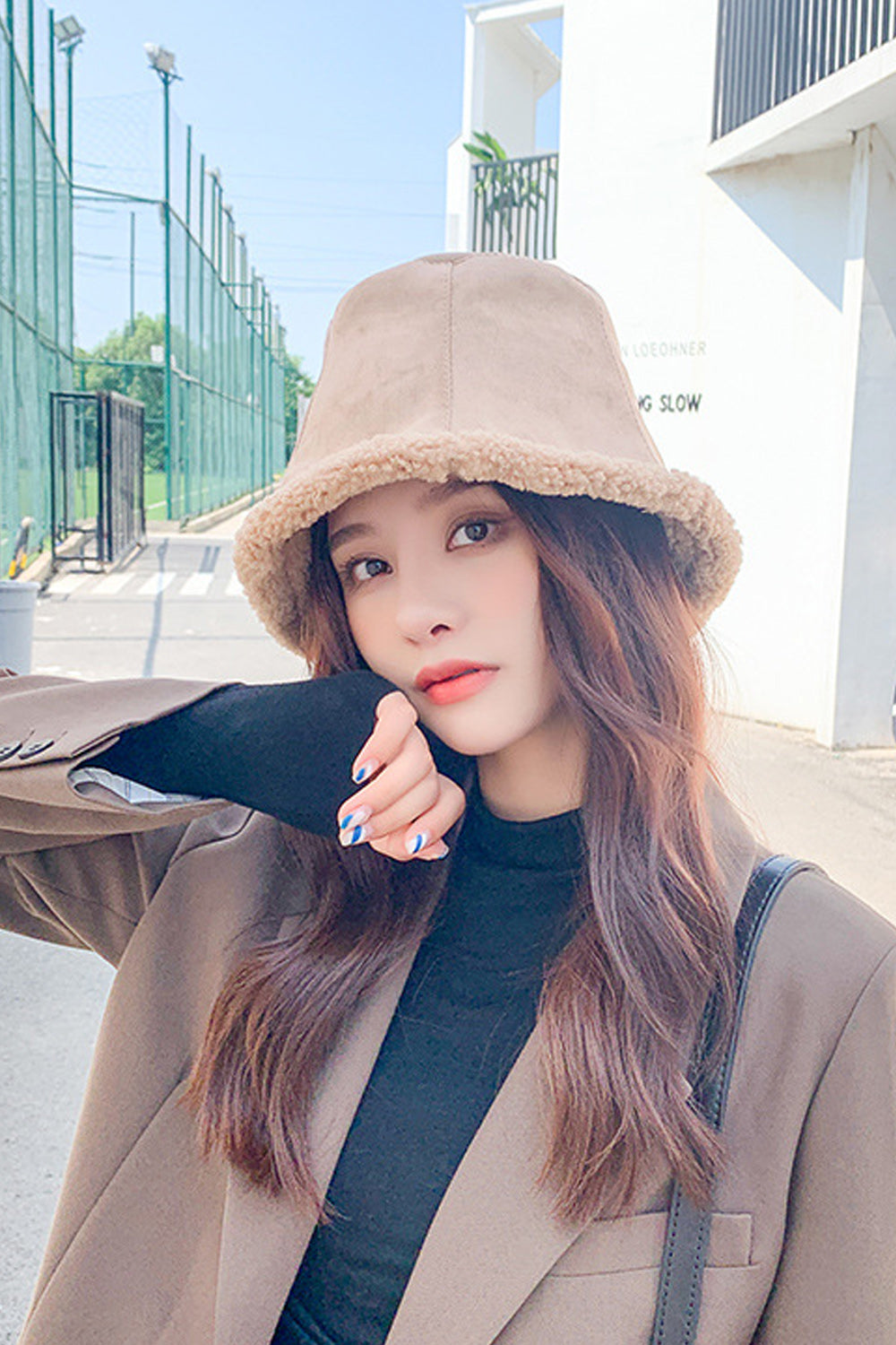 Women Solid Pattern Comfortable Breathable Knitted Hat
