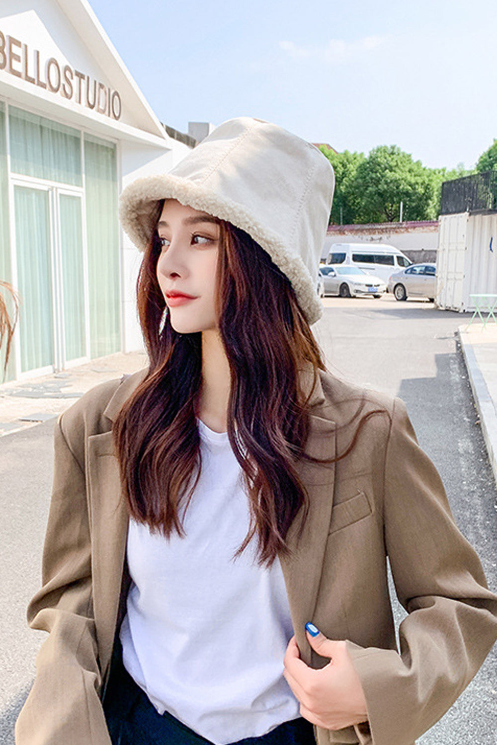Women Solid Pattern Comfortable Breathable Knitted Hat