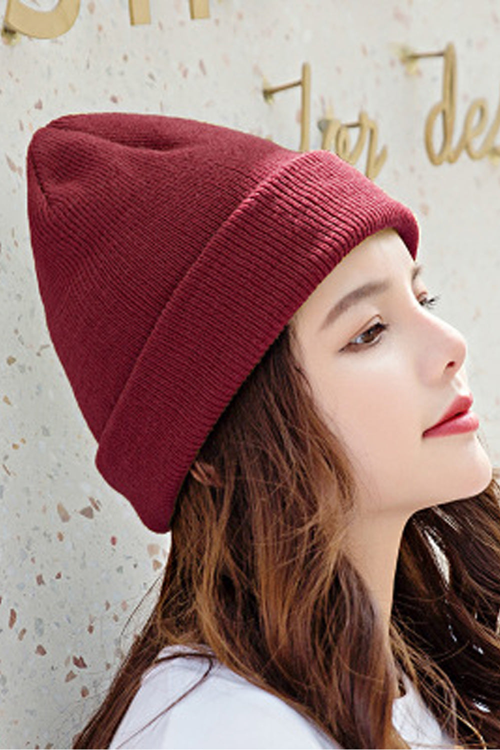 Women Elegant Decent Solid Colored Cozy knitted Hat