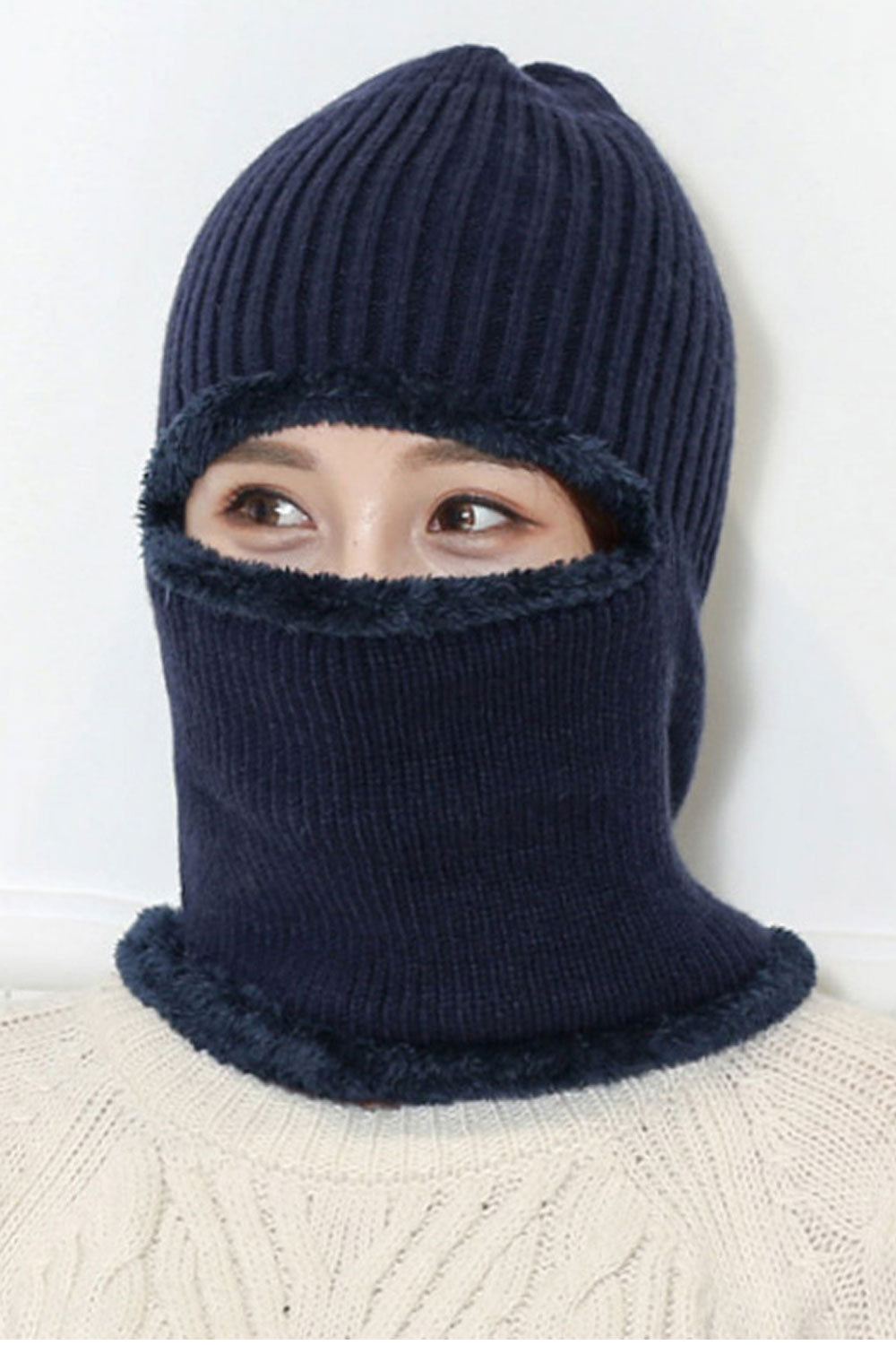 Women Decent Solid Pattern Classic Knitted Hat