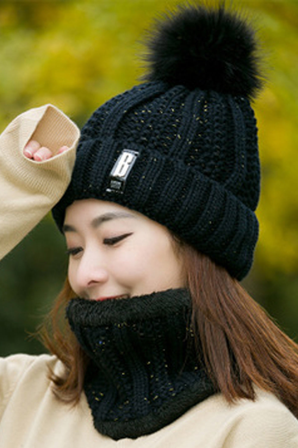 Women Hair Ball Decorated Soft Cozy Solid Pattern Elegant Knitted Hat