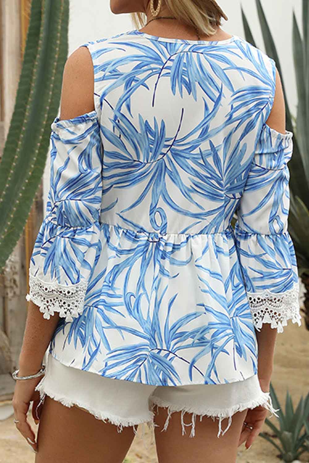 Women Cold Shoulder Lace Decorated Printed Summer Blouse