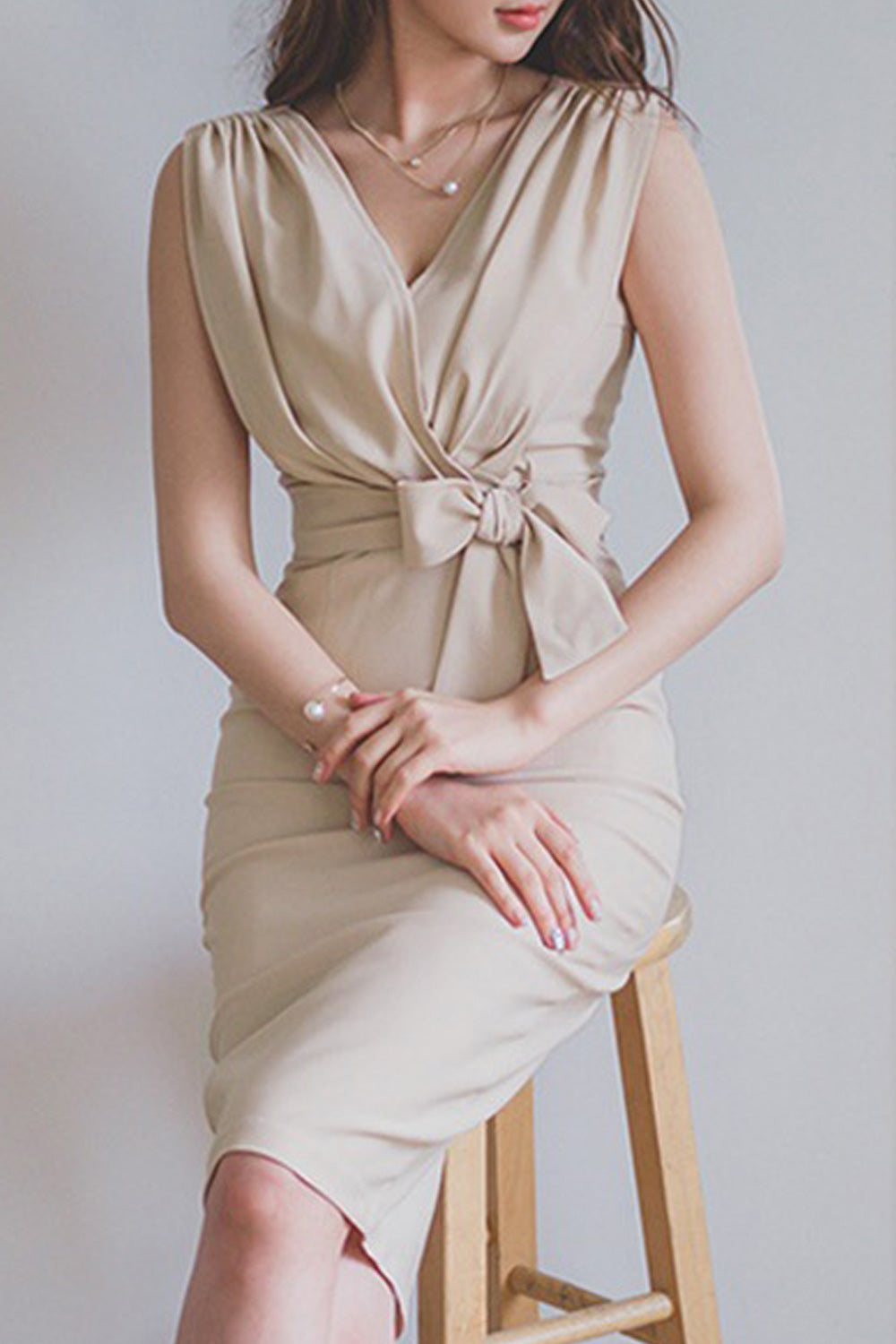 Women Fascinating Deep V-Neck Slim Fit Solid Colored Knotted Waist Sleeveless Superb Dress