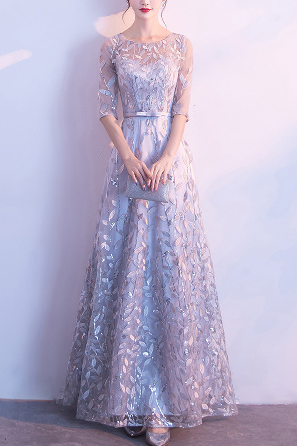Women Breathable Round Neck Sequin Decorated Half Sleeve Wedding Dress