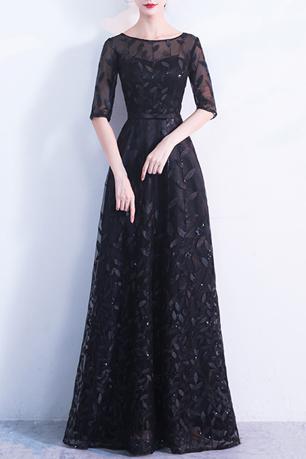 Women Breathable Round Neck Sequin Decorated Half Sleeve Wedding Dress