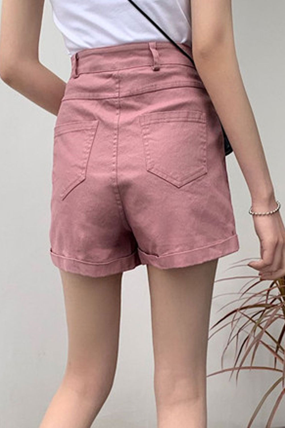 Women Amazing Casual Solid Colored Belt Loops Breathable Short