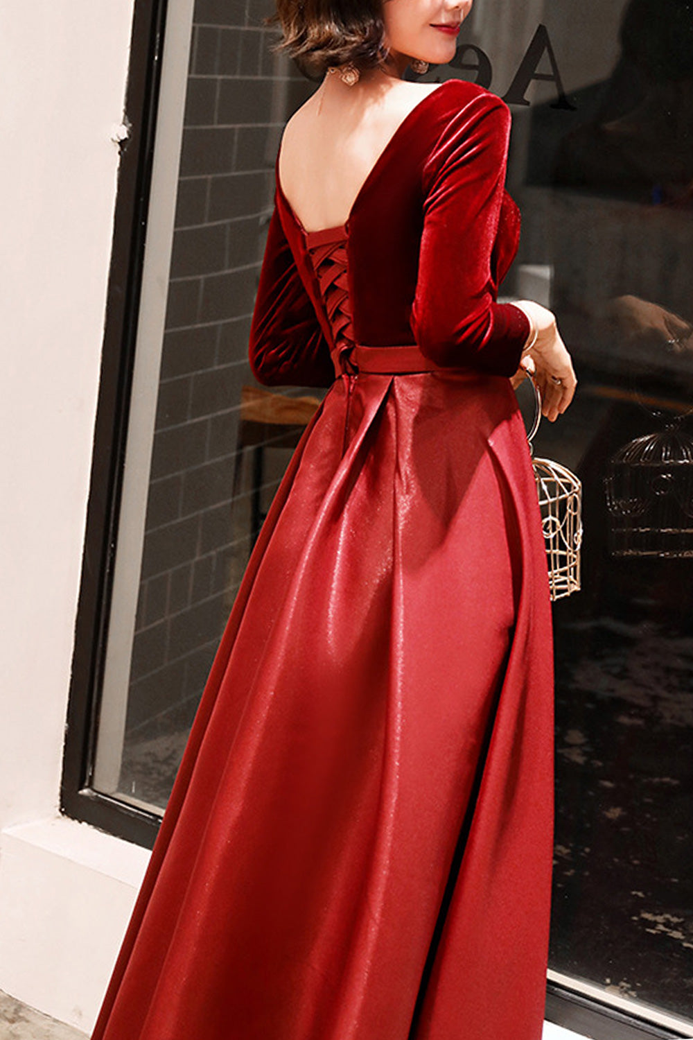 Women Silky Soft Long Sleeve V-Neck Style Fashionable Wedding Dress