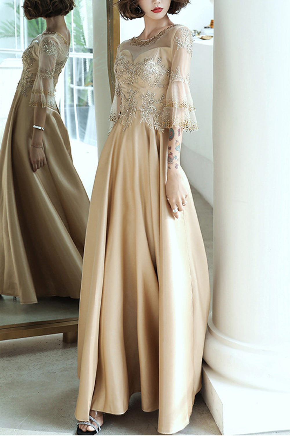 Women Embroidered Style Long Sleeve Smooth Wedding Dress