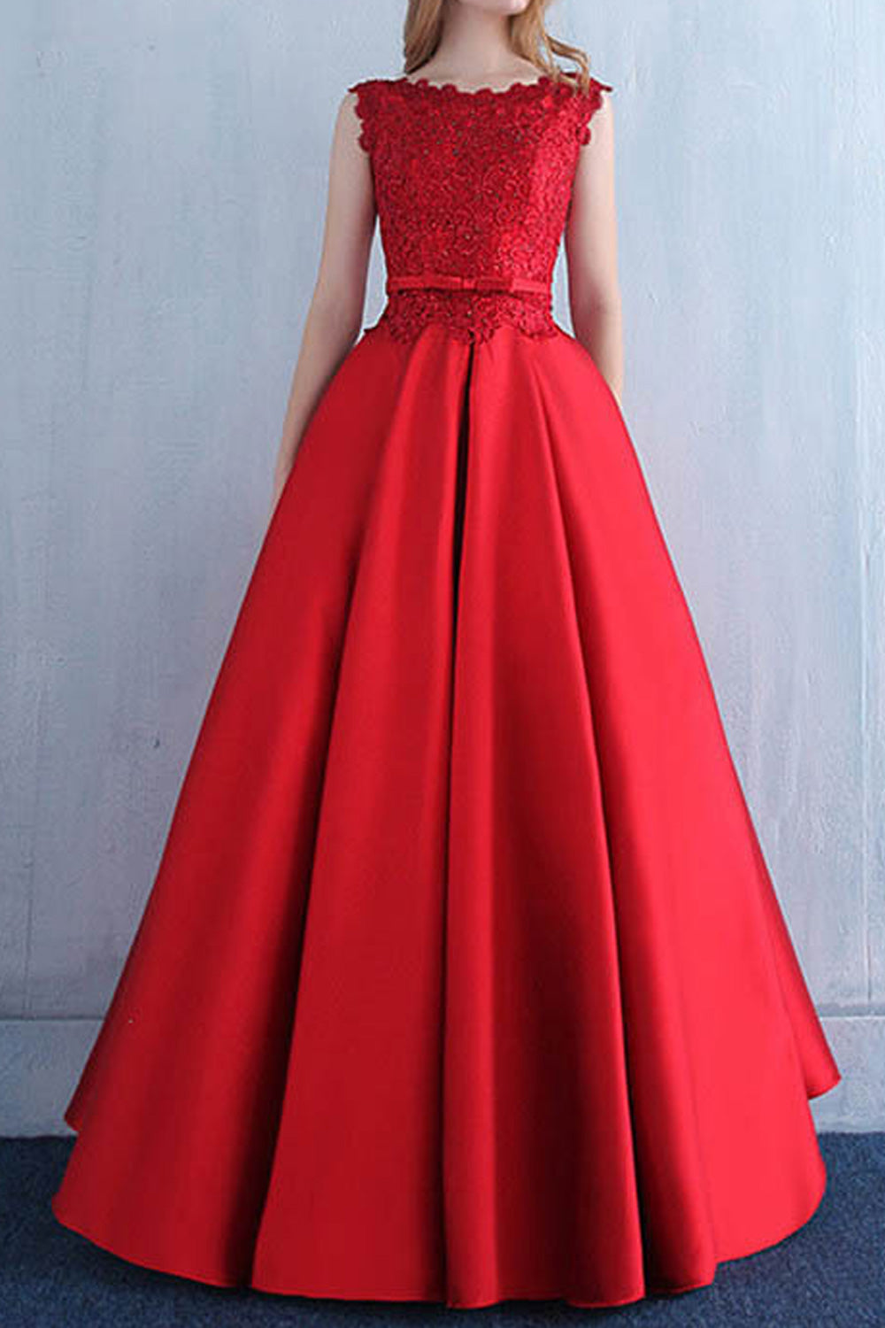 Women Sleeveless Style Solid Pattern Lace Embroidered Wedding Dress