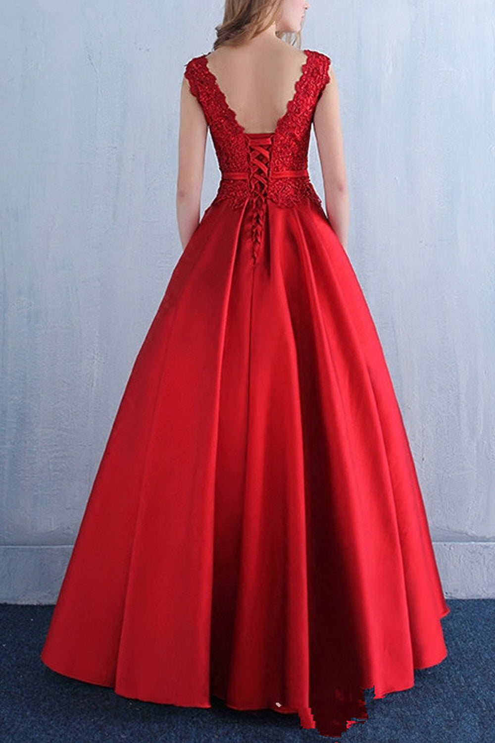 Women Sleeveless Style Solid Pattern Lace Embroidered Wedding Dress
