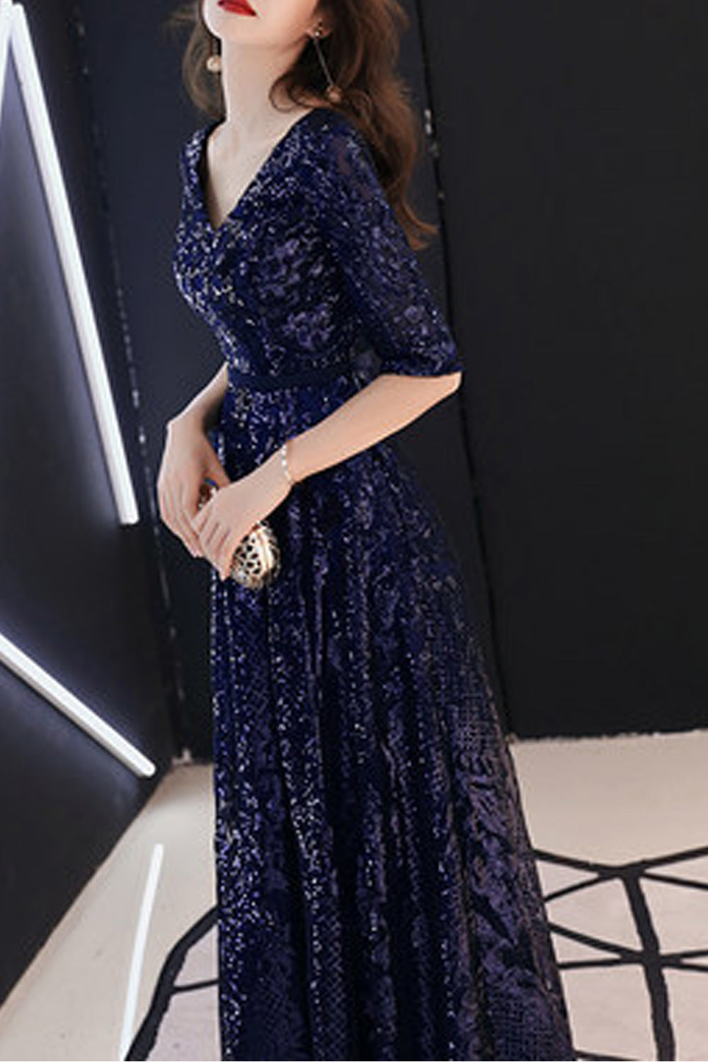 Women Solid Colored Half Sleeve Slim Fit Elegant Wedding Dress