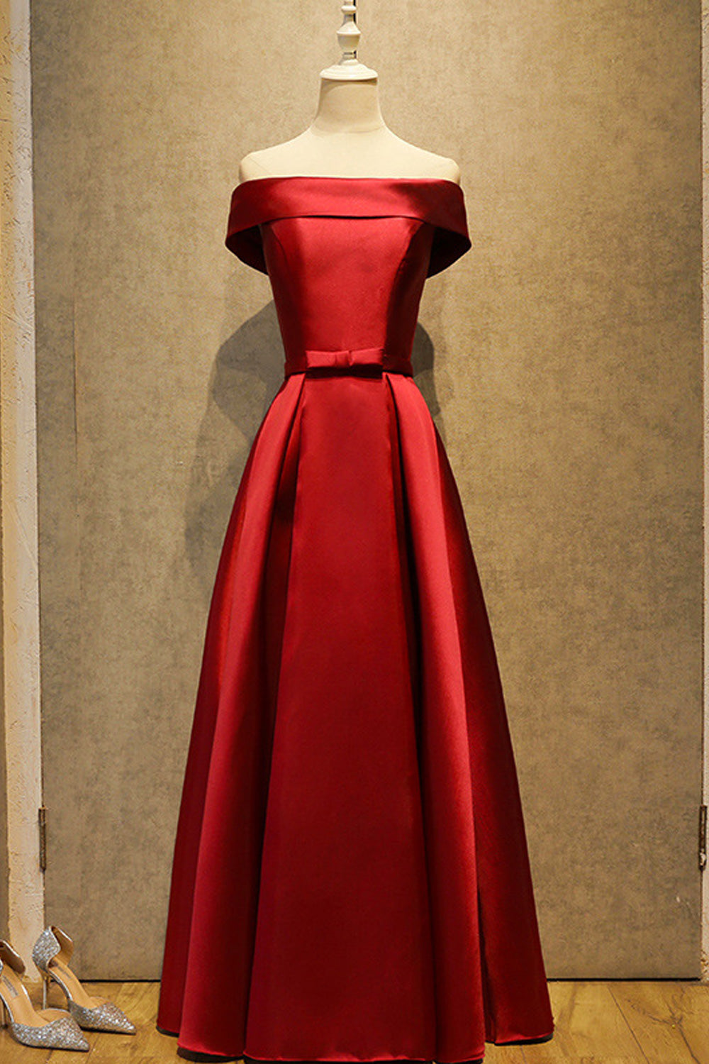 Women Off Shoulder Sleeve Beautiful Solid Colored Long Length Summer Slim Waist Wedding Dress