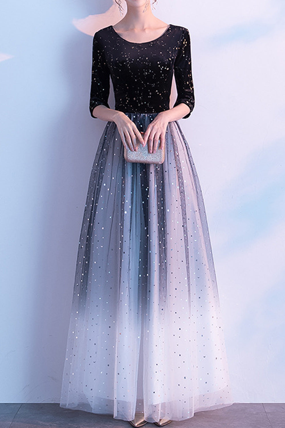 Women Comfortable Half Sleeve Easy Round Neck Star Decorated Evening Dress