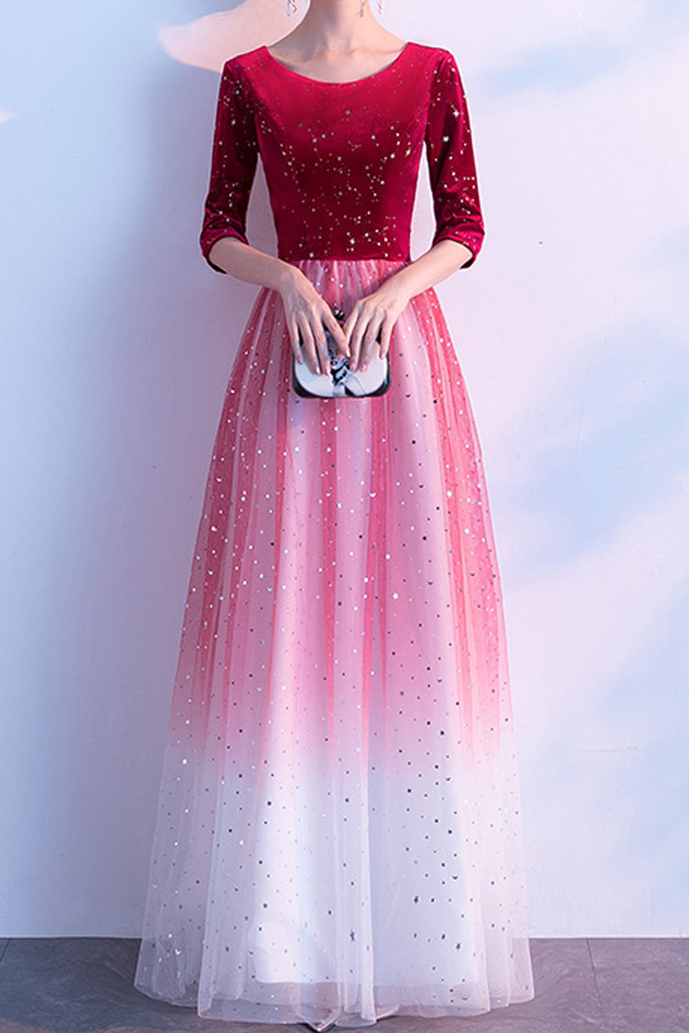 Women Comfortable Half Sleeve Easy Round Neck Star Decorated Evening Dress